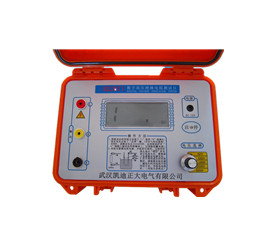 水內(nèi)冷發(fā)電機(jī)絕緣電阻測試儀使用說明